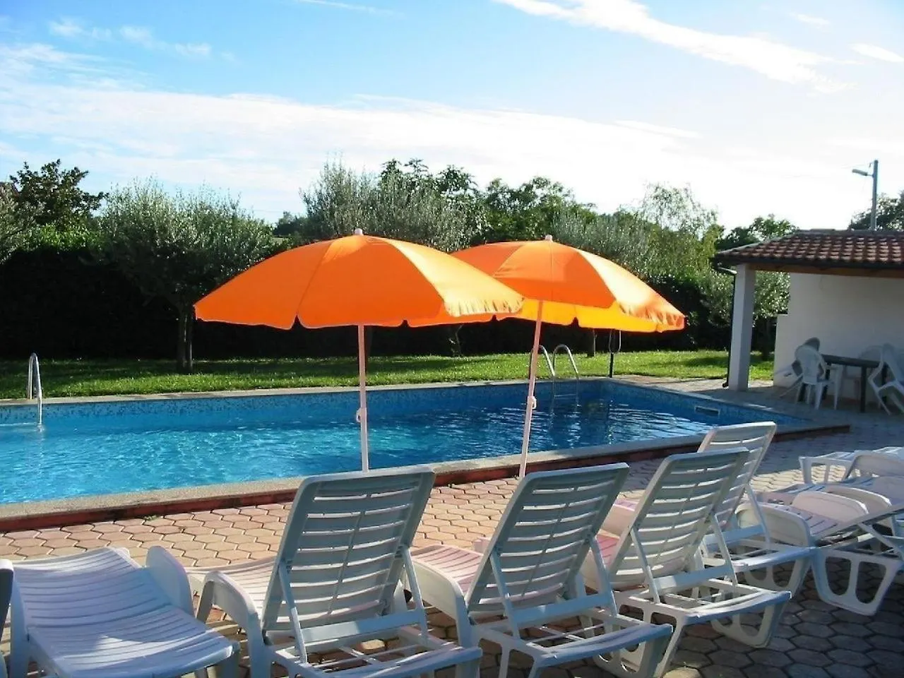 Holiday home Residence Lorena Bungalow Mit Pool In Porec